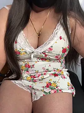 tanvihot2 online show from June 2026 04:33:01 PM