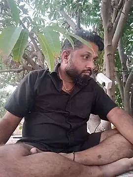 Snapshot of carria_homes chatting on January 2025 12:56:01 PM carria homes online show from January 2025 12:56:01 PM