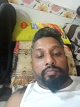 Snapshot of carria_homes chatting on February 2025 01:33:01 PM carria homes online show from February 2025 01:33:01 PM