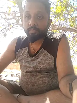 Snapshot of carria_homes chatting on February 2025 08:11:02 AM carria homes online show from February 2025 08:11:02 AM