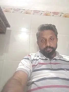 Snapshot of carria_homes chatting on March 2025 01:31:02 PM carria homes online show from March 2025 01:31:02 PM