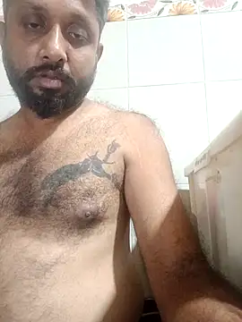 Snapshot of carria_homes chatting on December 2025 07:41:02 PM carria homes online show from December 2025 07:41:02 PM