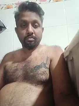 Snapshot of carria_homes chatting on December 2025 06:59:02 PM carria homes online show from December 2025 06:59:02 PM