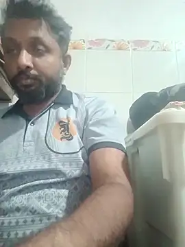 Snapshot of carria_homes chatting on January 2026 06:33:02 PM carria homes online show from January 2026 06:33:02 PM