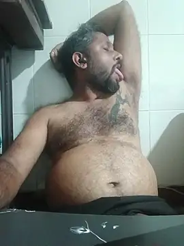 Snapshot of carria_homes chatting on January 2026 07:52:02 PM carria homes online show from January 2026 07:52:02 PM