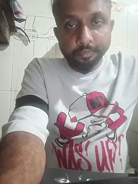 Snapshot of carria_homes chatting on February 2026 08:49:02 PM carria homes online show from February 2026 08:49:02 PM