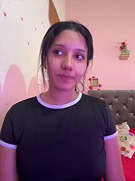 Snapshot of emmariders2 chatting on November 2025 01:43:01 PM emmariders2 online show from November 2025 01:43:01 PM