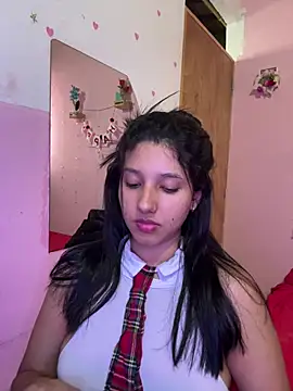 emmariders2 online show from April 2026 04:37:01 PM