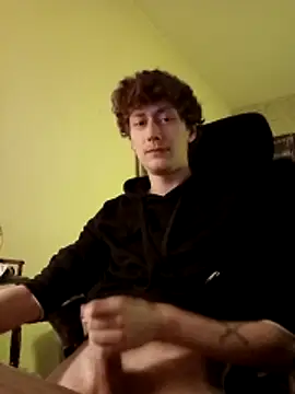 Snapshot of HalloMarcy chatting on November 2025 01:07:02 AM HalloMarcy online show from November 2025 01:07:02 AM