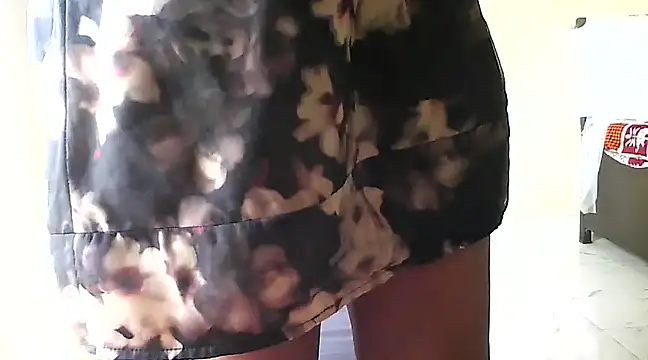 Snapshot of Naughty_Nayra chatting on January 2025 06:13:01 AM Naughty Nayra online show from January 2025 06:13:01 AM