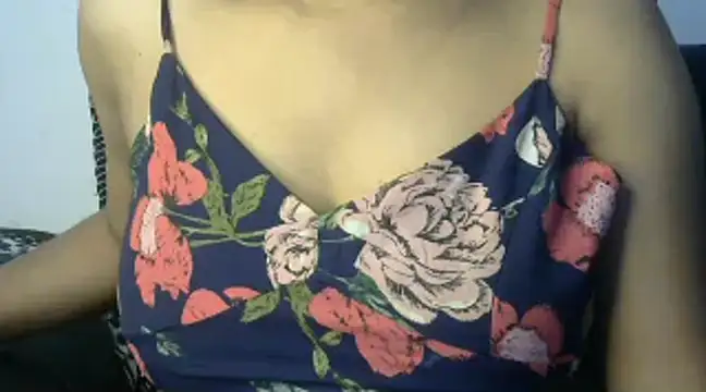 Snapshot of Naughty_Nayra chatting on February 2025 12:25:02 AM Naughty Nayra online show from February 2025 12:25:02 AM