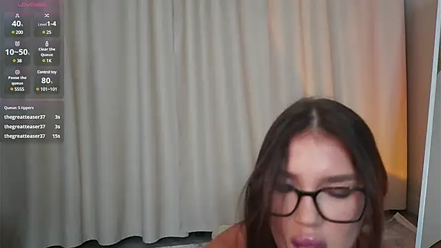 Snapshot of Carolyn_Smith chatting on January 2025 10:16:02 PM Carolyn Smith online show from January 2025 10:16:02 PM