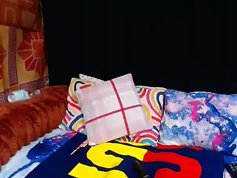 Thickbootykim online show from May 2026 08:37:01 PM