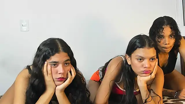 Snapshot of GLAMETH chatting on September 2025 03:53:01 AM GLAMETH online show from September 2025 03:53:01 AM