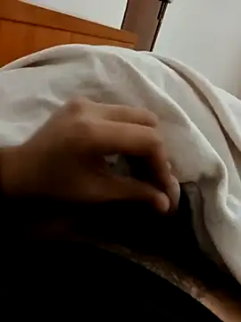 mauri200 online show from January 2025 08:50:01 PM