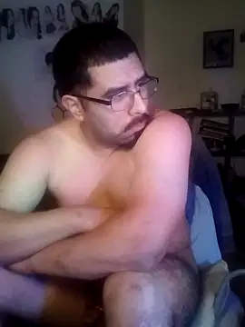 k1oudE online show from December 2025 11:58:02 AM