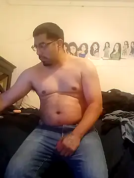 k1oudE online show from December 2025 11:33:02 PM