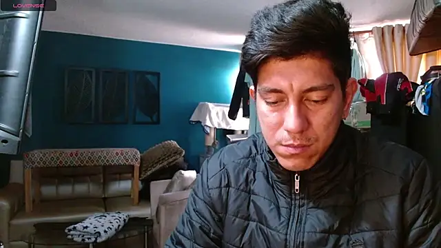 Noah-cock online show from November 2025 03:54:01 PM