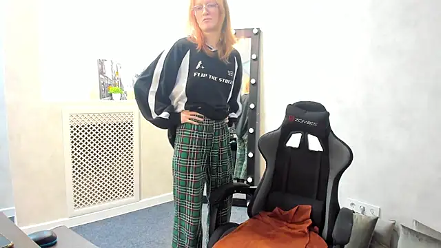 ElizabethHarpper online show from January 2025 08:11:02 AM