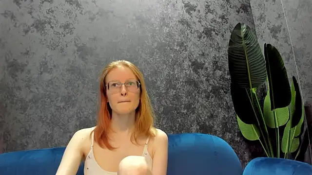 ElizabethHarpper online show from February 2025 08:01:01 AM