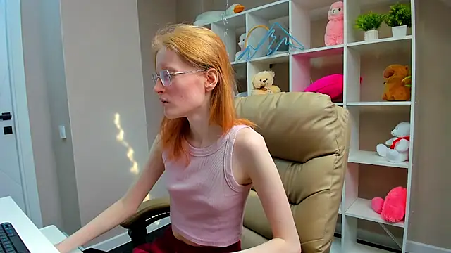 ElizabethHarpper online show from March 2025 08:19:02 AM