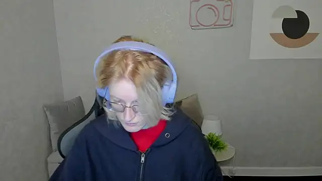 ElizabethHarpper online show from September 2025 12:11:01 AM