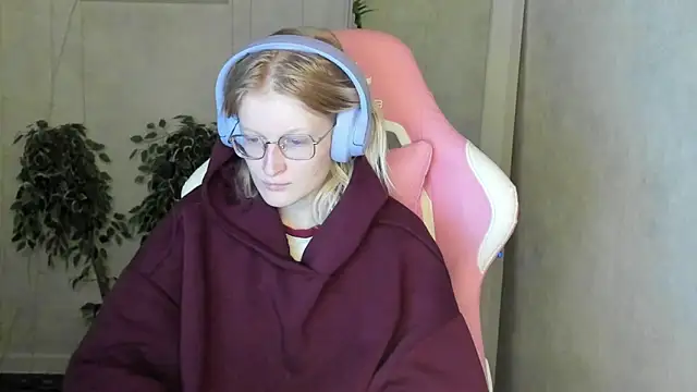 ElizabethHarpper online show from November 2025 12:35:01 AM