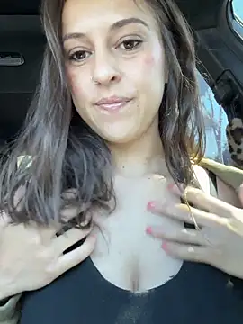 Snapshot of morganbby_ chatting on June 2026 05:15:02 PM morganbby online show from June 2026 05:15:02 PM