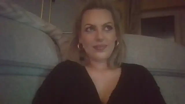 Gigi-Honey online show from October 2025 09:02:01 PM