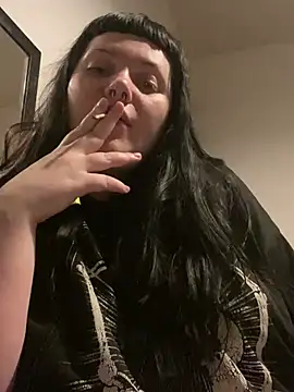 Snapshot of Gothicsiren chatting on February 2025 02:17:01 AM Gothicsiren online show from February 2025 02:17:01 AM