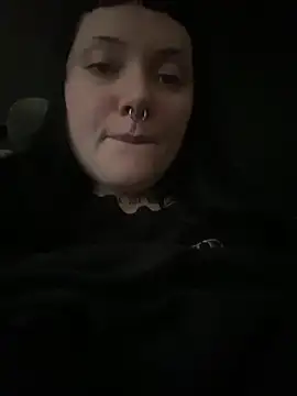 Snapshot of Gothicsiren chatting on March 2025 05:28:01 PM Gothicsiren online show from March 2025 05:28:01 PM