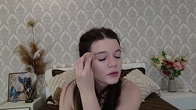 Snapshot of Nellie_Medina chatting on February 2025 07:16:02 PM Nellie Medina online show from February 2025 07:16:02 PM