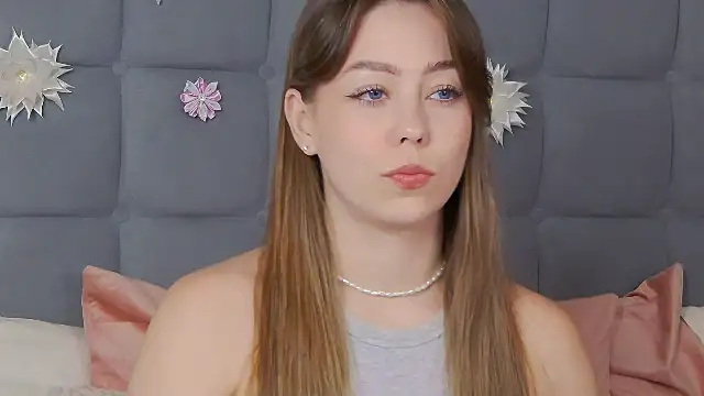 TheEmma online show from July 2026 04:26:02 PM