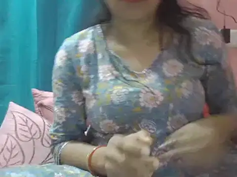 Hot-shanvi online show from March 2025 12:40:02 AM