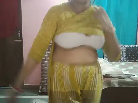 Snapshot of Hot-shanvi chatting on November 2025 03:39:01 AM Hot-shanvi online show from November 2025 03:39:01 AM