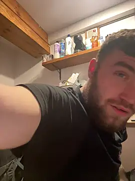 kikxoto online show from February 2026 09:45:01 PM