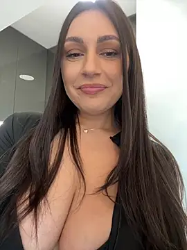 claraxjoyy online show from January 2025 07:42:01 AM