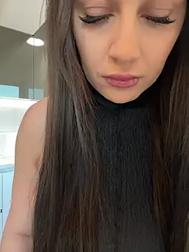 claraxjoyy online show from March 2025 04:49:02 AM