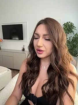 claraxjoyy online show from May 2026 05:26:01 AM