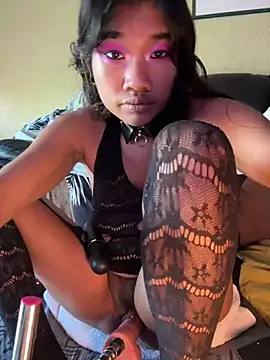 AcidBubbleRain online show from June 2026 09:08:02 AM