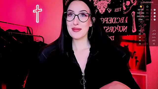 Snapshot of Miss_Alice__ chatting on February 2026 01:10:02 AM Miss Alice online show from February 2026 01:10:02 AM