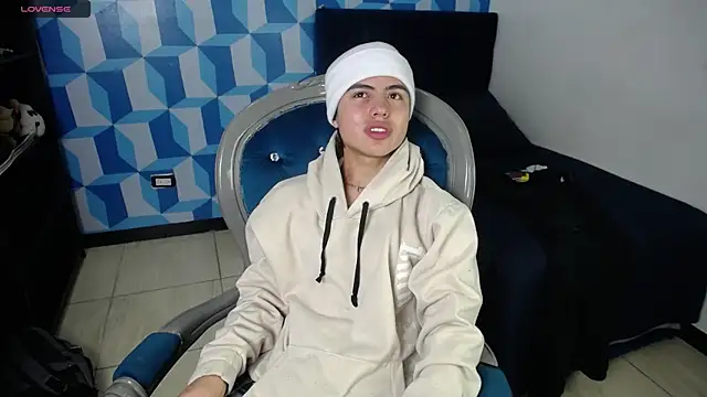 CollinStone online show from February 2025 01:45:02 AM