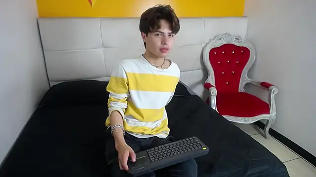 CollinStone online show from February 2025 07:58:01 PM