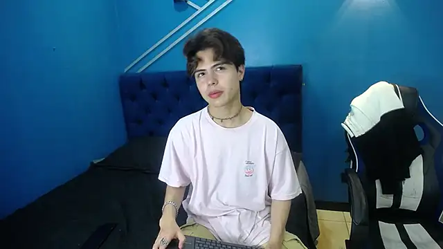 CollinStone online show from March 2025 08:27:01 PM