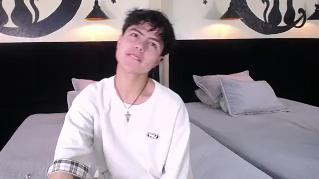 CollinStone online show from October 2025 04:18:01 PM