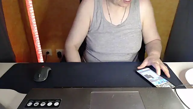 Sweet Phoenix online show from May 2026 08:32:01 AM