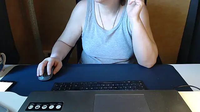 Sweet Phoenix online show from May 2026 07:49:02 AM