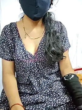 lovelygirl4567 online show from February 2025 01:05:01 PM