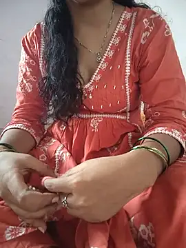 lovelygirl4567 online show from May 2026 05:25:02 AM