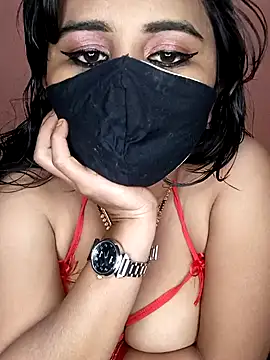 Snapshot of Lovely-Shivani chatting on February 2025 04:24:02 PM Lovely-Shivani online show from February 2025 04:24:02 PM